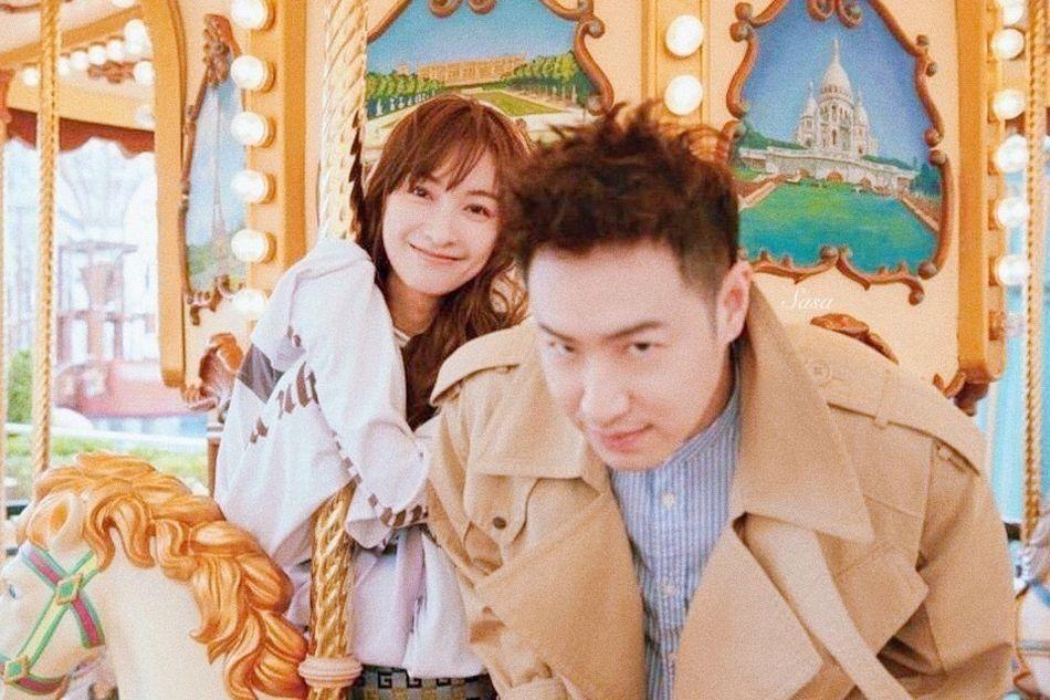 68岁赵雅芝打篮球,穿紧身上衣太迷人,她也会打篮球吗?-热议天地,分享快乐